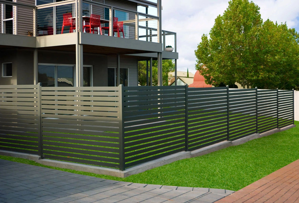 Aluminum Fencing 96″Wx72″H