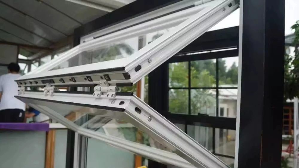 Aluminum Folding Up Window 72″Wx36″H